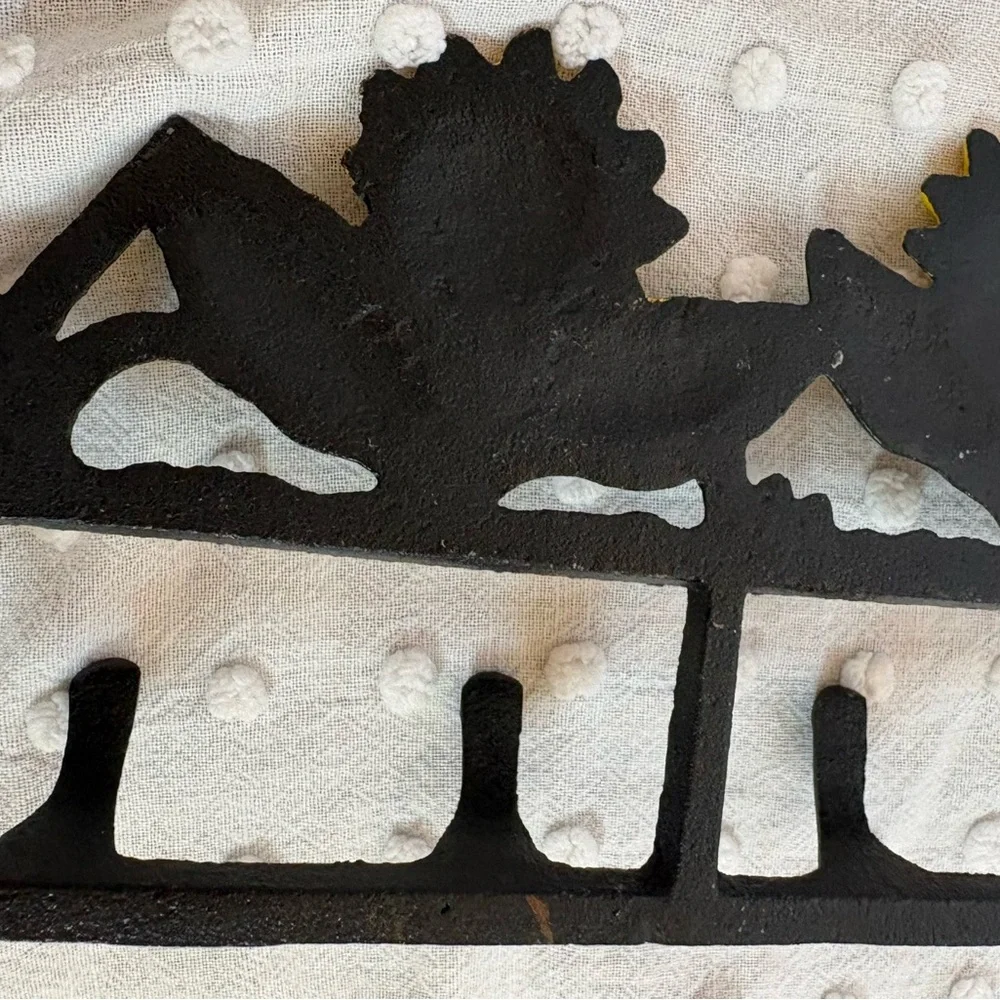 VINTAGE Farmhouse Cast Iron HOOK WALL HANGER Sunflowers